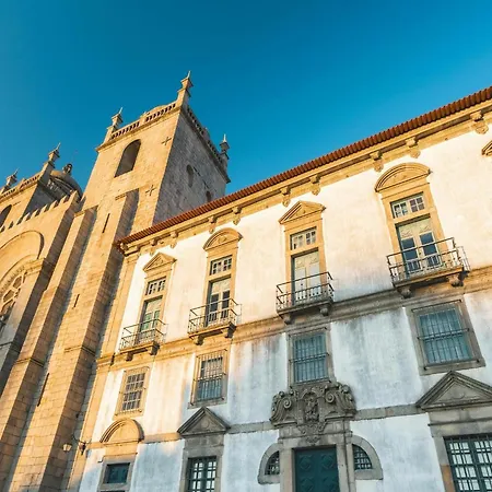 Compact & Cozy Retreat In S Heart